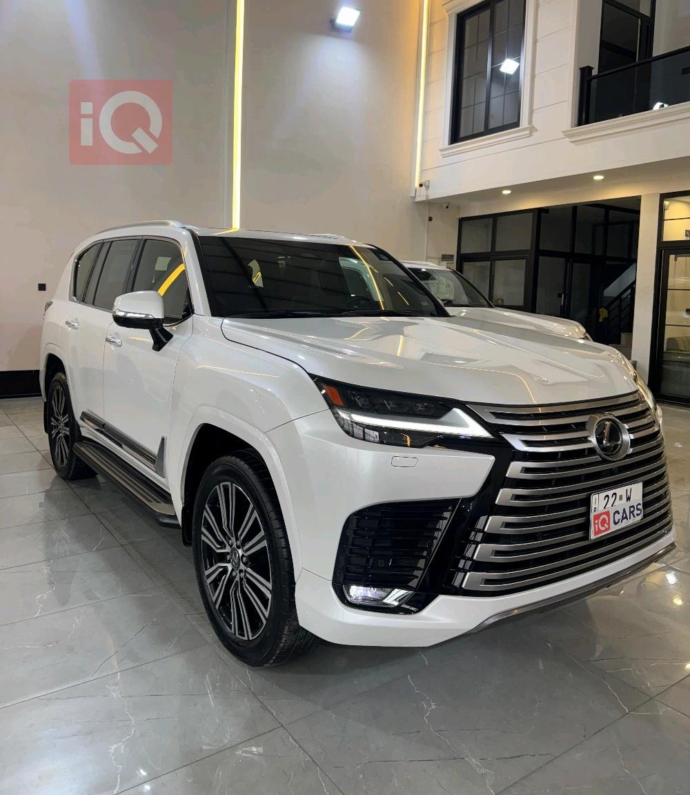 Lexus LX